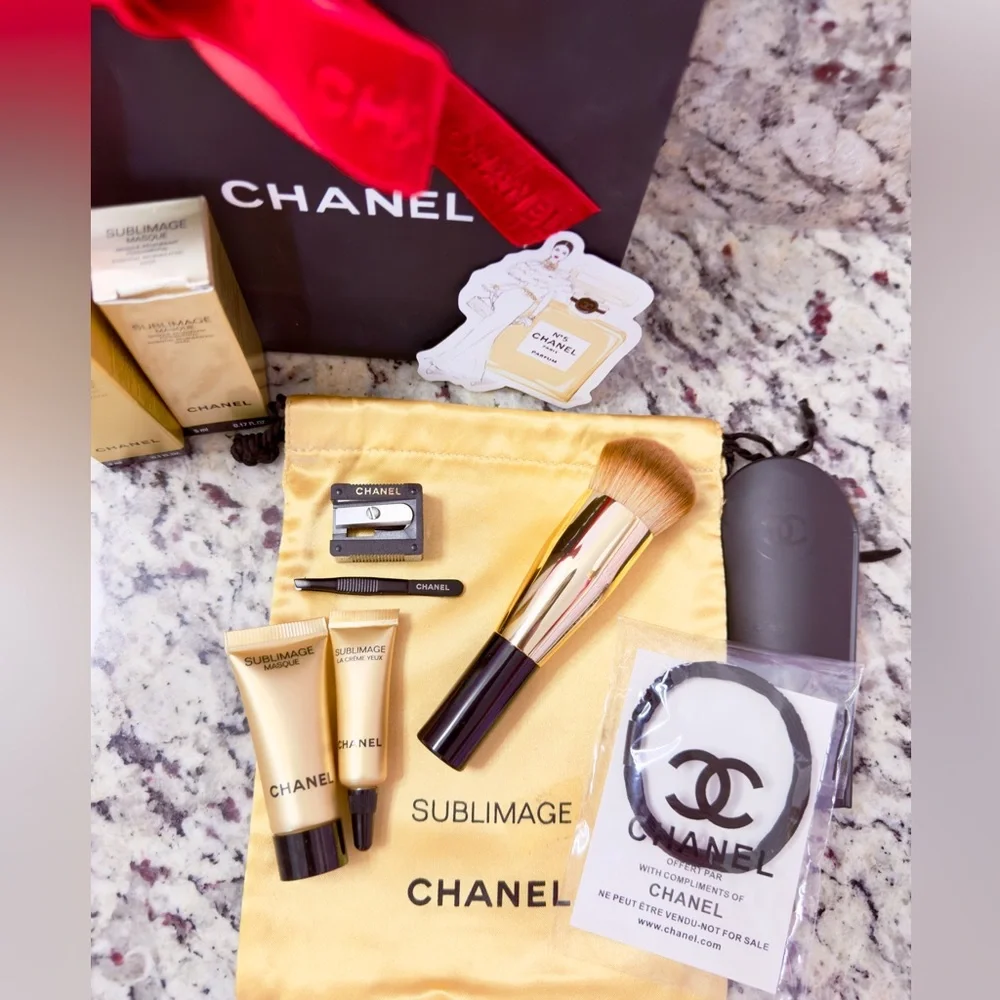 Chanel Sublimage 10 Piece Bundle - Picture 2 of 4